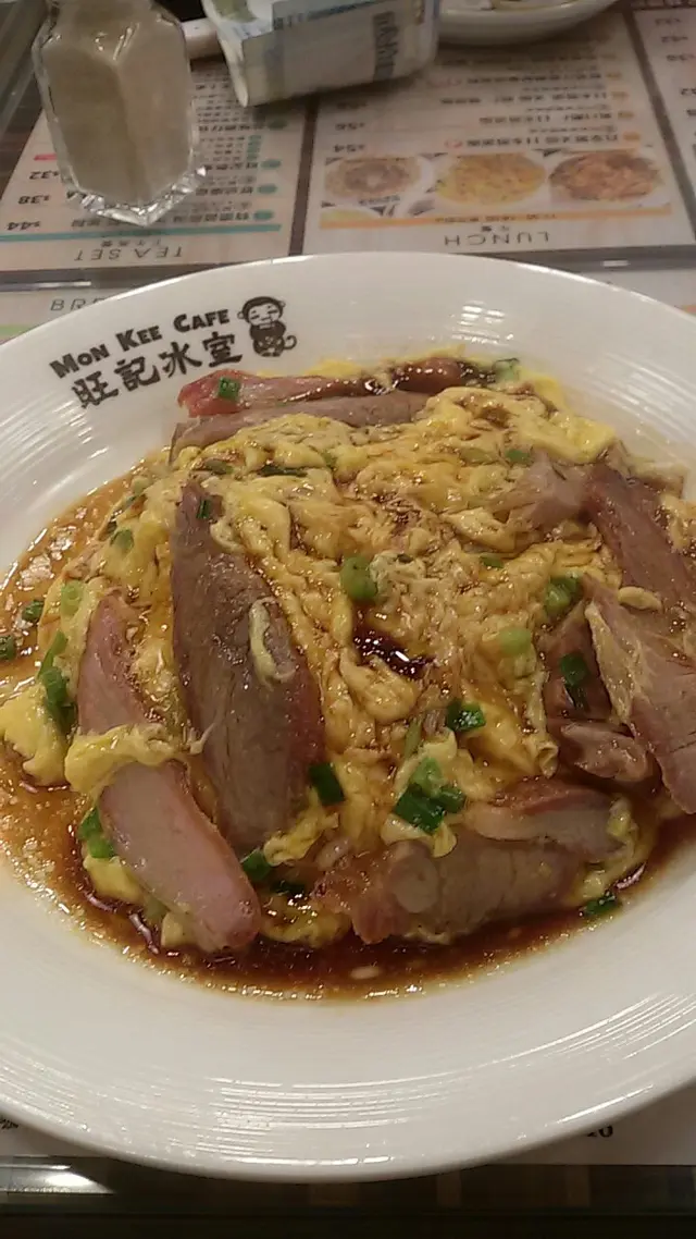 雞蛋好滑,鼓油又唔咸,大碟夠飽肚,抵!