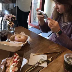 yola_wong