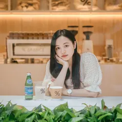 月巴妹
