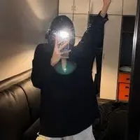 害羞姑娘