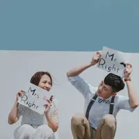 贪吃的小妮子