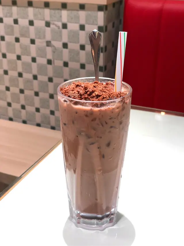 超級濃郁嘅華田味 滲出奶香 㗳面頭嘅脆脆過足口癮 係特濃版嘅華田(跟主食 飲品價錢半價)