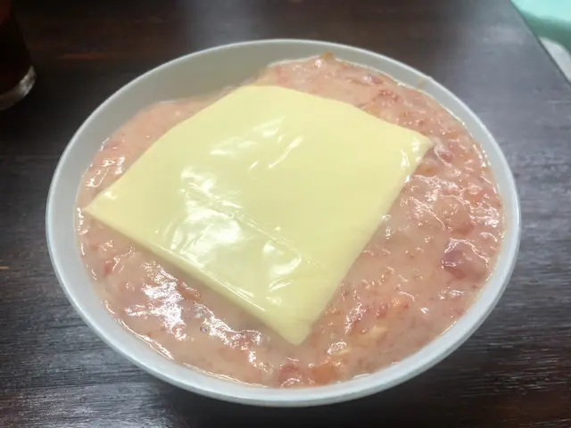 芝士蕃茄牛麵+撈雞蛋