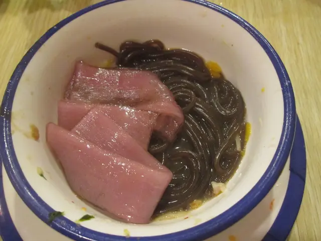 蕨根粉絲比紫薯寬粉好味