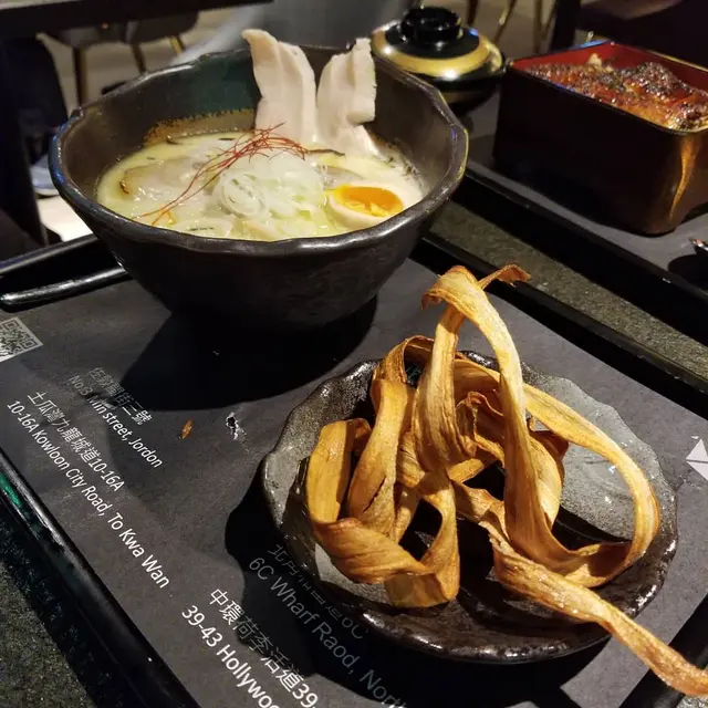 金鶴雞白湯拉麵