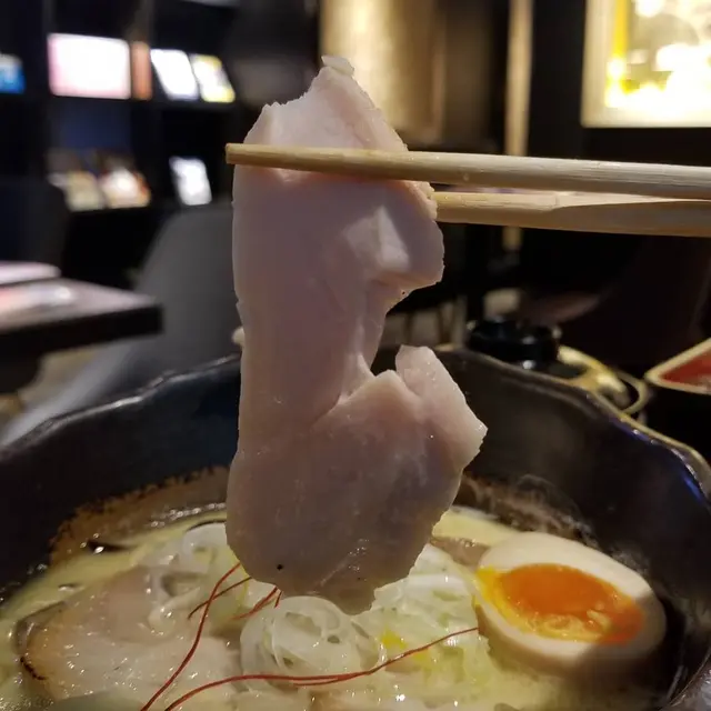 金鶴雞白湯拉麵