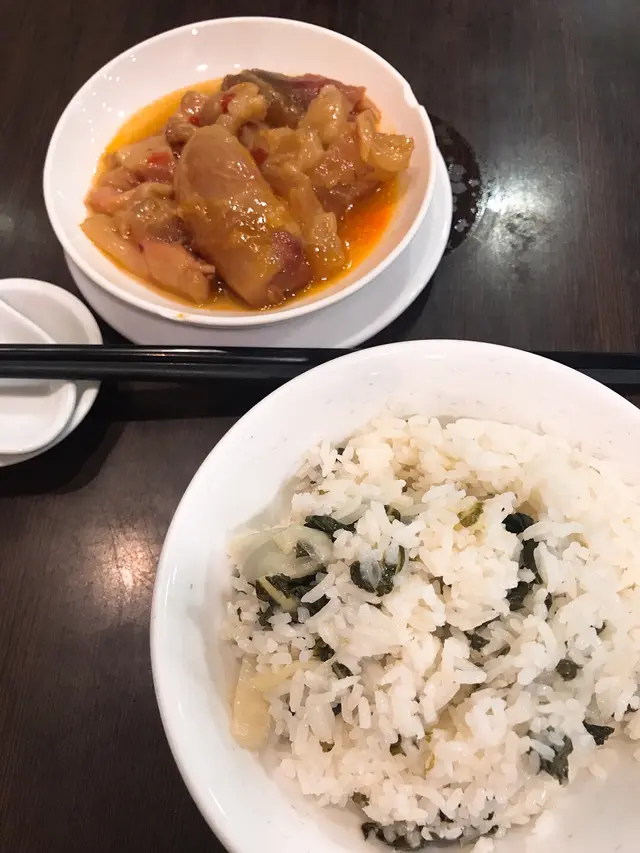 牛筋菜飯
