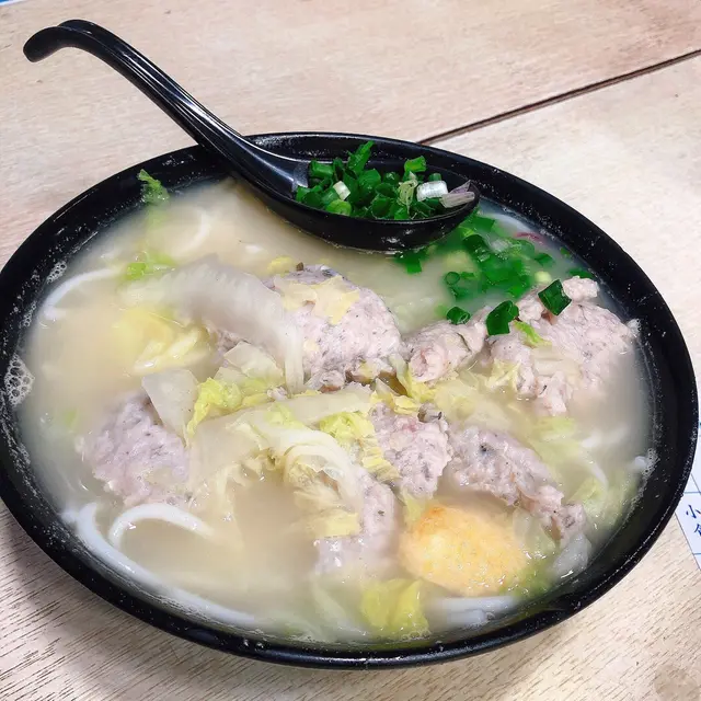 招牌魚滑魚湯米線