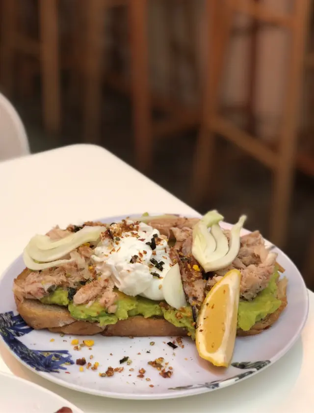 Poached Egg, Avocado & Crab Meat Sourdough 