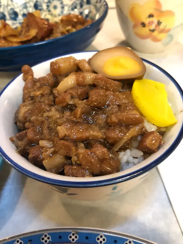 滷肉飯