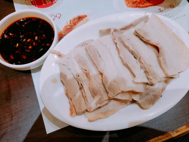 蒜泥白肉