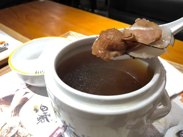 百合螺頭燉海底椰