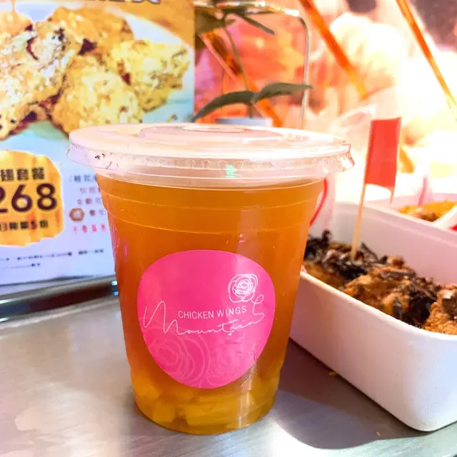 水蜜桃粒粒甜果茶