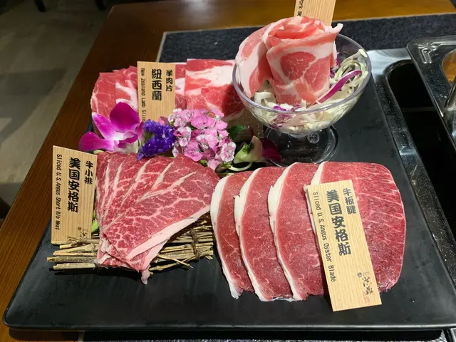 盛肉拼盤A