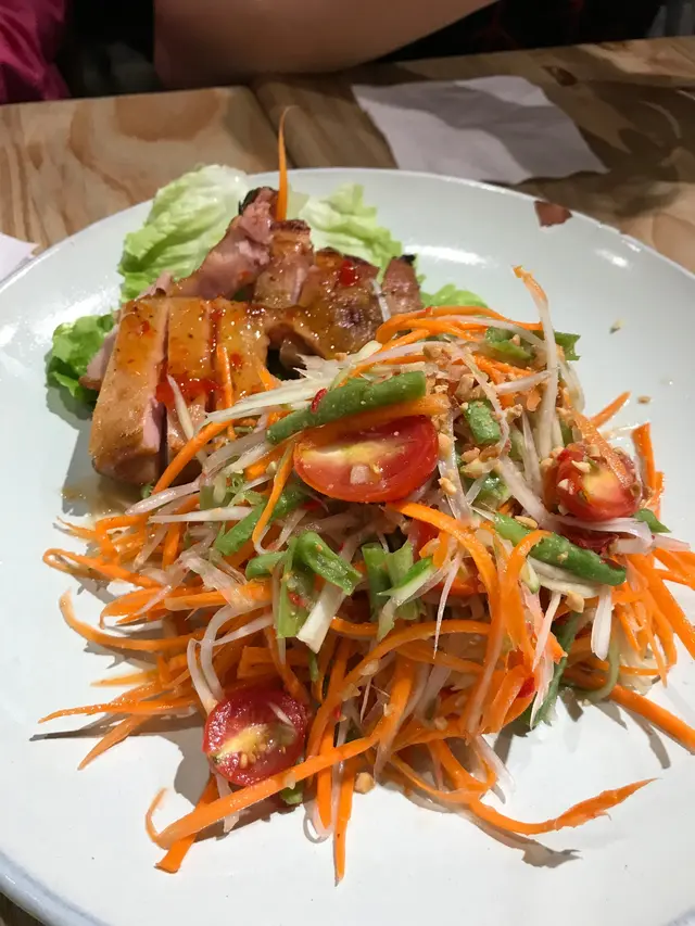 烤雞青木瓜沙律配白飯