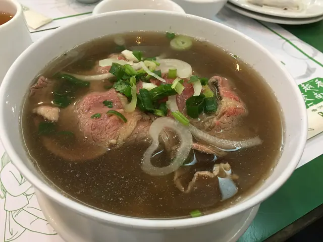 生牛肉河粉