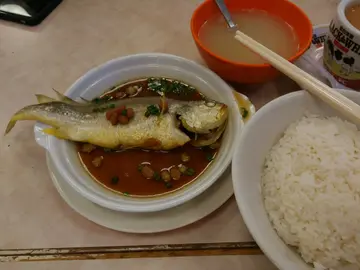 午餐蒸魚套餐