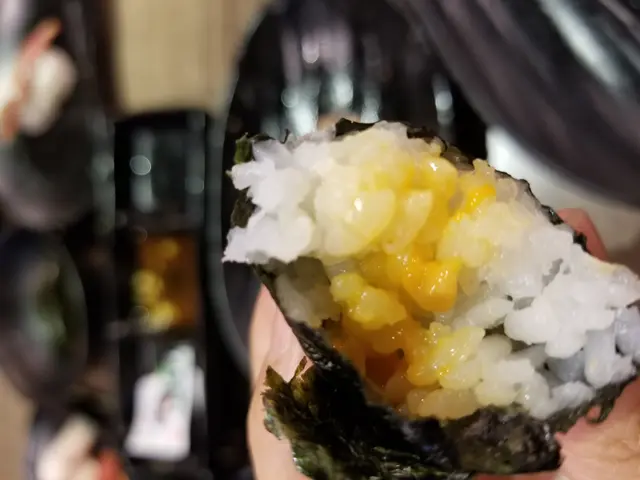 食到落手卷底都仲有海膽架