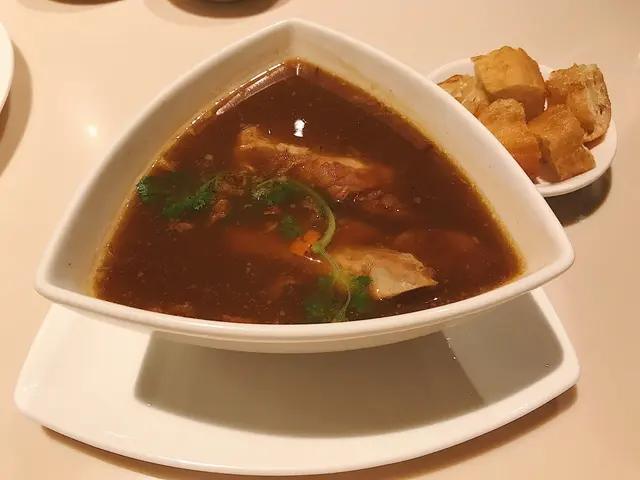 肉骨茶