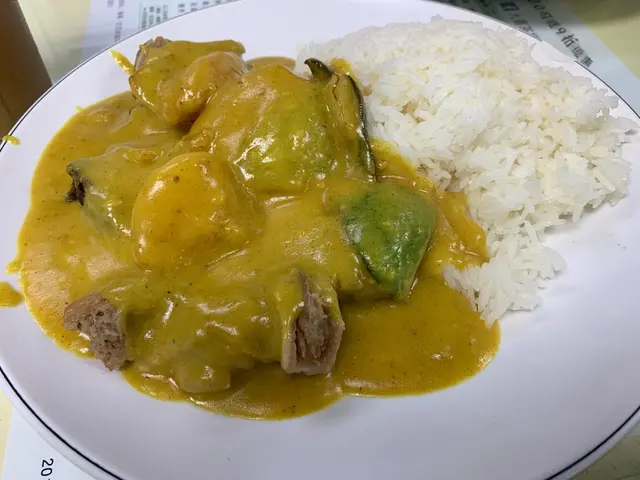 咖喱牛腩飯