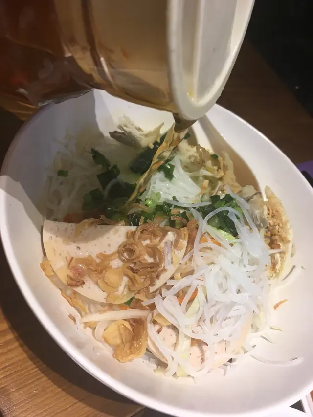 扎肉手撕雞酸菜凍檬