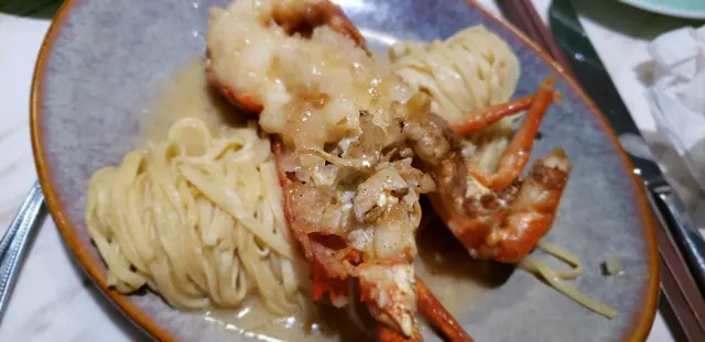 焗龍蝦伊麵底
