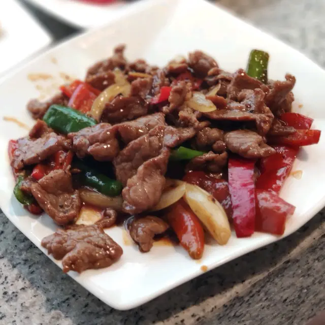 冇你想像咁辣黑椒牛柳