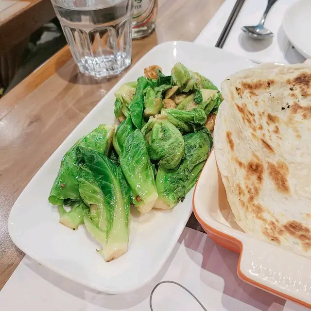 蒜蓉炒椰菜苖