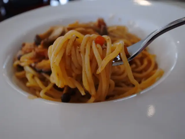 烟肉杂菇肉酱意粉