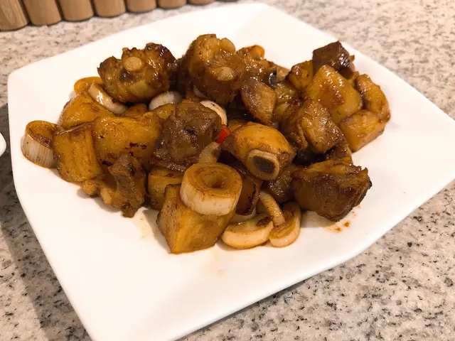 紅燒馬鈴薯排骨