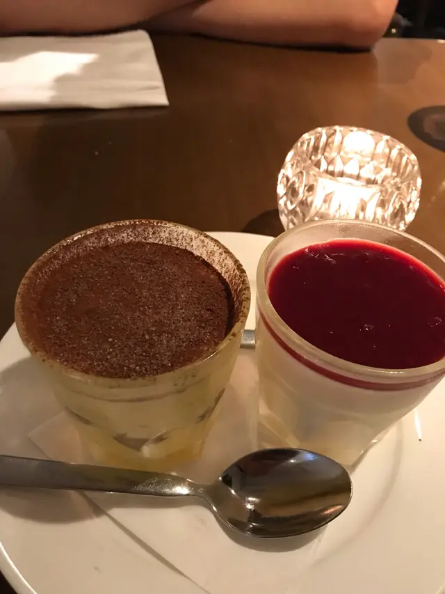 Panna cotta & tiramisu
