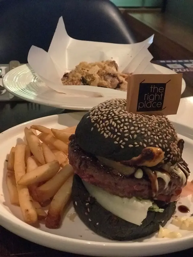 日式照燒茄子美國安格斯牛肉芝士漢堡伴薯條