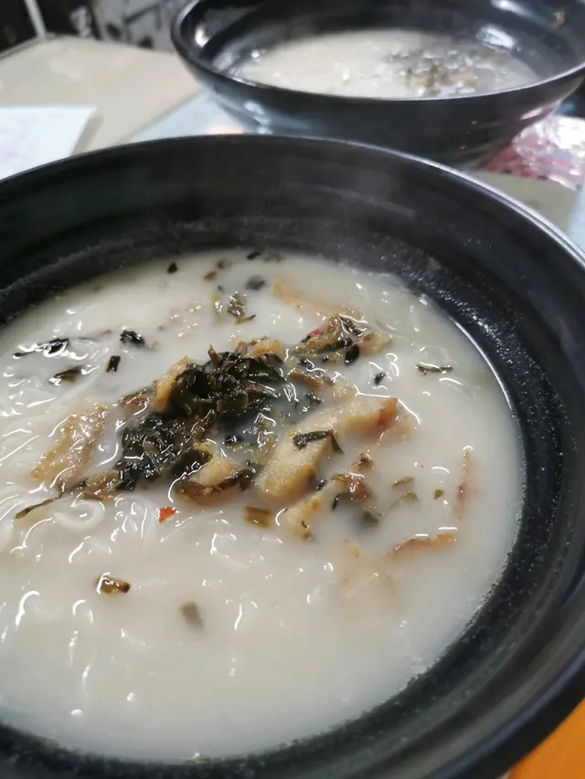 雪菜肉絲米