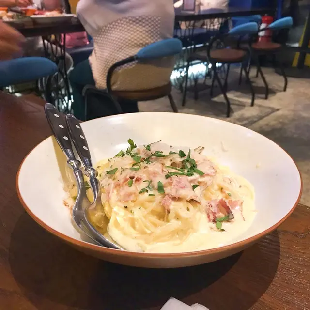 卡邦尼蛋汁煙肉意粉