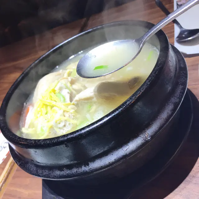 醱酵鮑魚人蔘雞湯