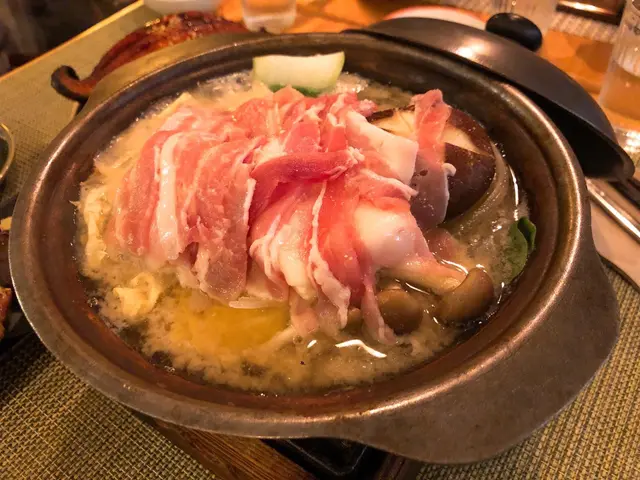 大阪麵豉豚肉豆腐鍋