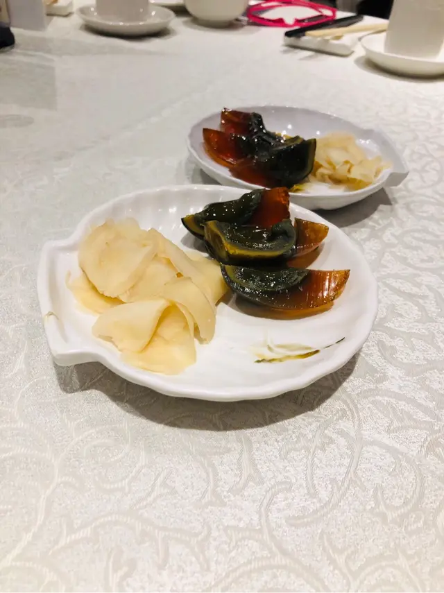 前菜酸薑皮蛋