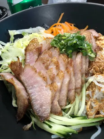 香燒豬頸肉撈檬