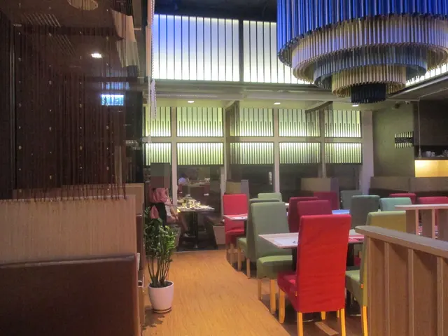 日本餐廳,但裝潢時尚