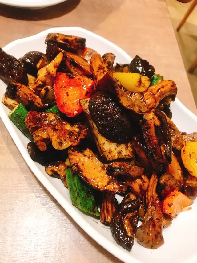 松露醬木耳毛茄炒淮山