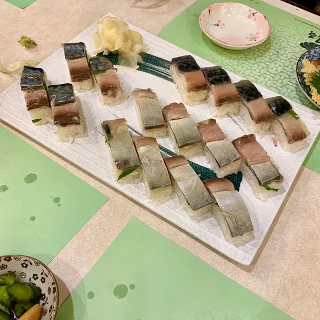 鯖魚箱押壽司