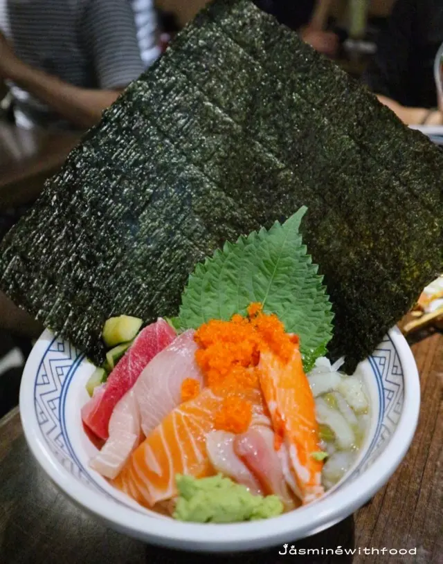 精選時令海鮮丼