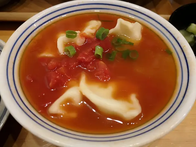 蕃茄濃湯水餃