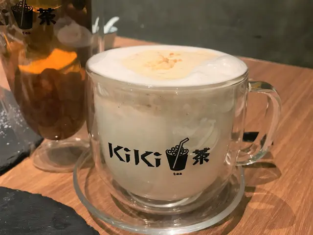 焦糖堅果奶蓋杏仁茶
