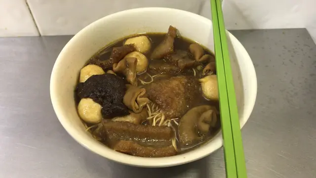 3餸車仔麵
