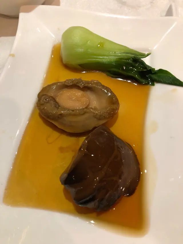 原隻鮑魚花菇