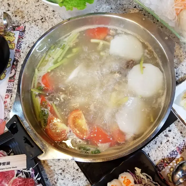 蕃茄薯仔牛腩鍋