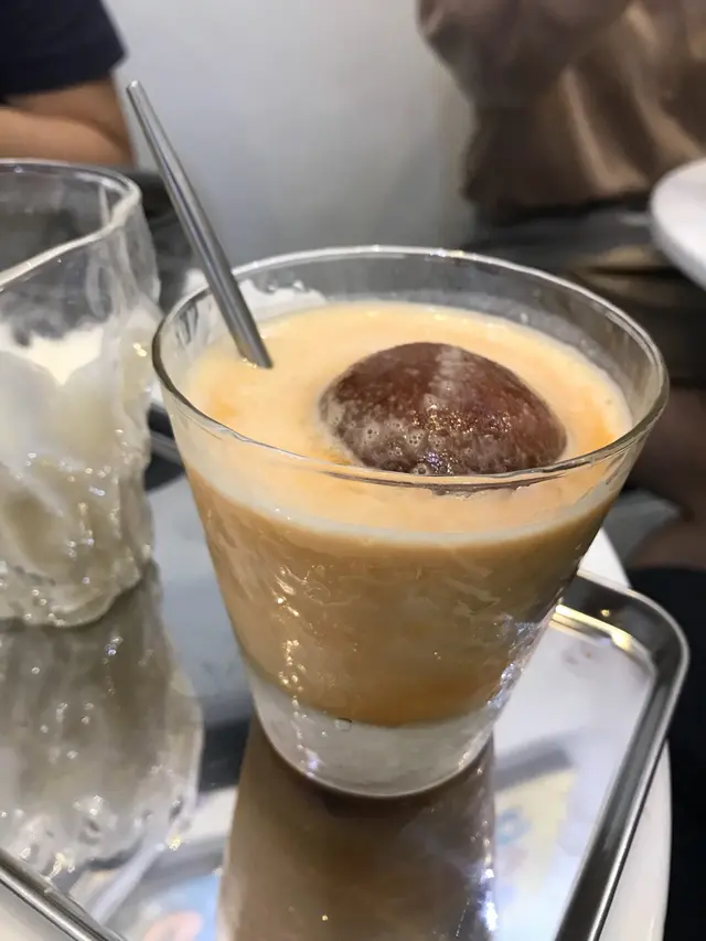 椰奶泰式紅茶冰