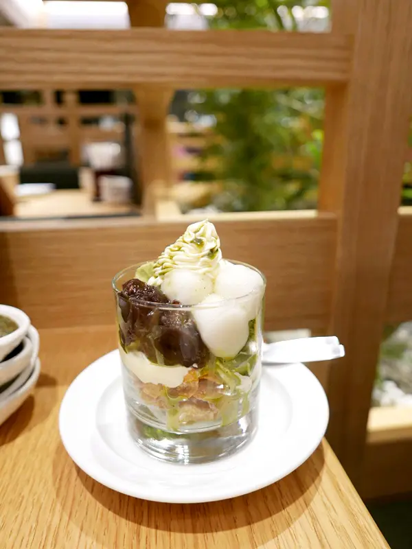 抹茶白玉紅豆芭菲 