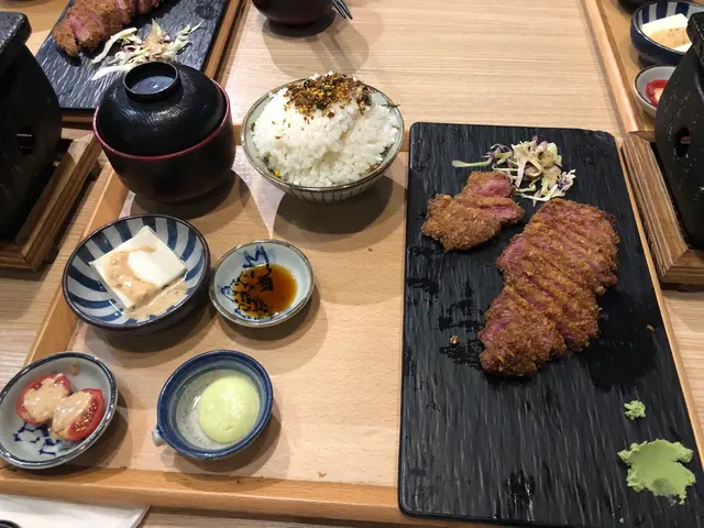 吉列牛定食